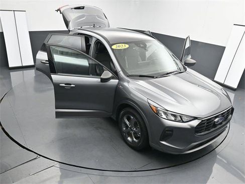 Used 2023 Ford Escape ST-Line w/ Tech Pack #1 image 32