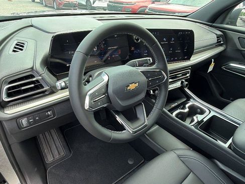 New 2026 Chevrolet Traverse LT FWD image 20