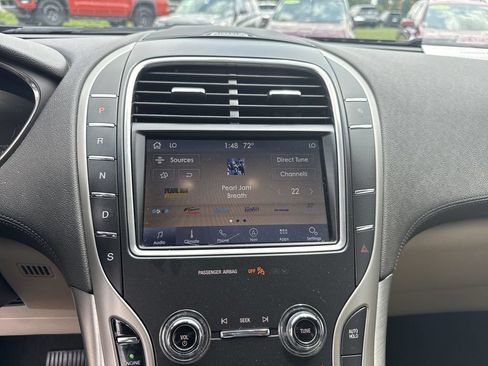 Used 2020 Lincoln Nautilus FWD w/ Equipment Group 101A image 20