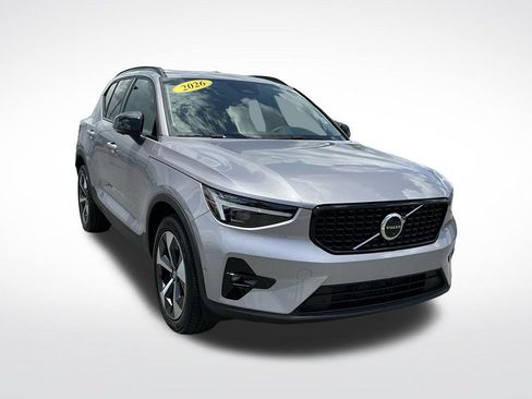 Used 2026 Volvo XC40 B5 Plus AWD/4WD image 15