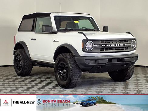 Used 2021 Ford Bronco 2-Door AWD/4WD image 1