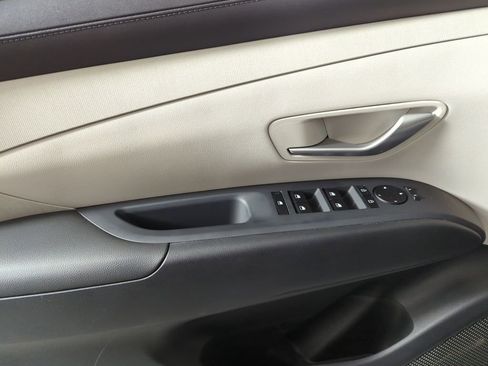 Used 2026 Hyundai Tucson SEL FWD image 9