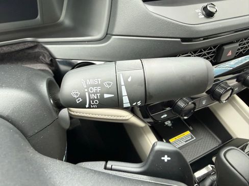 Certified 2025 Honda Accord EX-L image 22