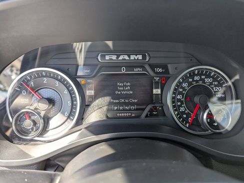 Used 2024 RAM 1500 Laramie image 28