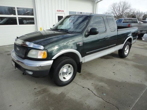 Used 2001 Ford F150 XLT image 19