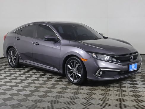 Used 2019 Honda Civic EX image 2