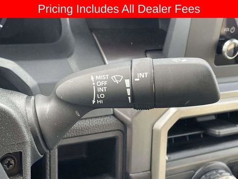 Used 2025 Toyota Tacoma TRD Off-Road AWD/4WD image 23