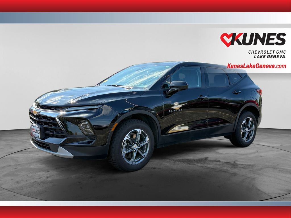 Used 2025 Chevrolet Blazer LT AWD/4WD image 4