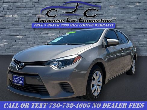 Used 2015 Toyota Corolla LE FWD image 3