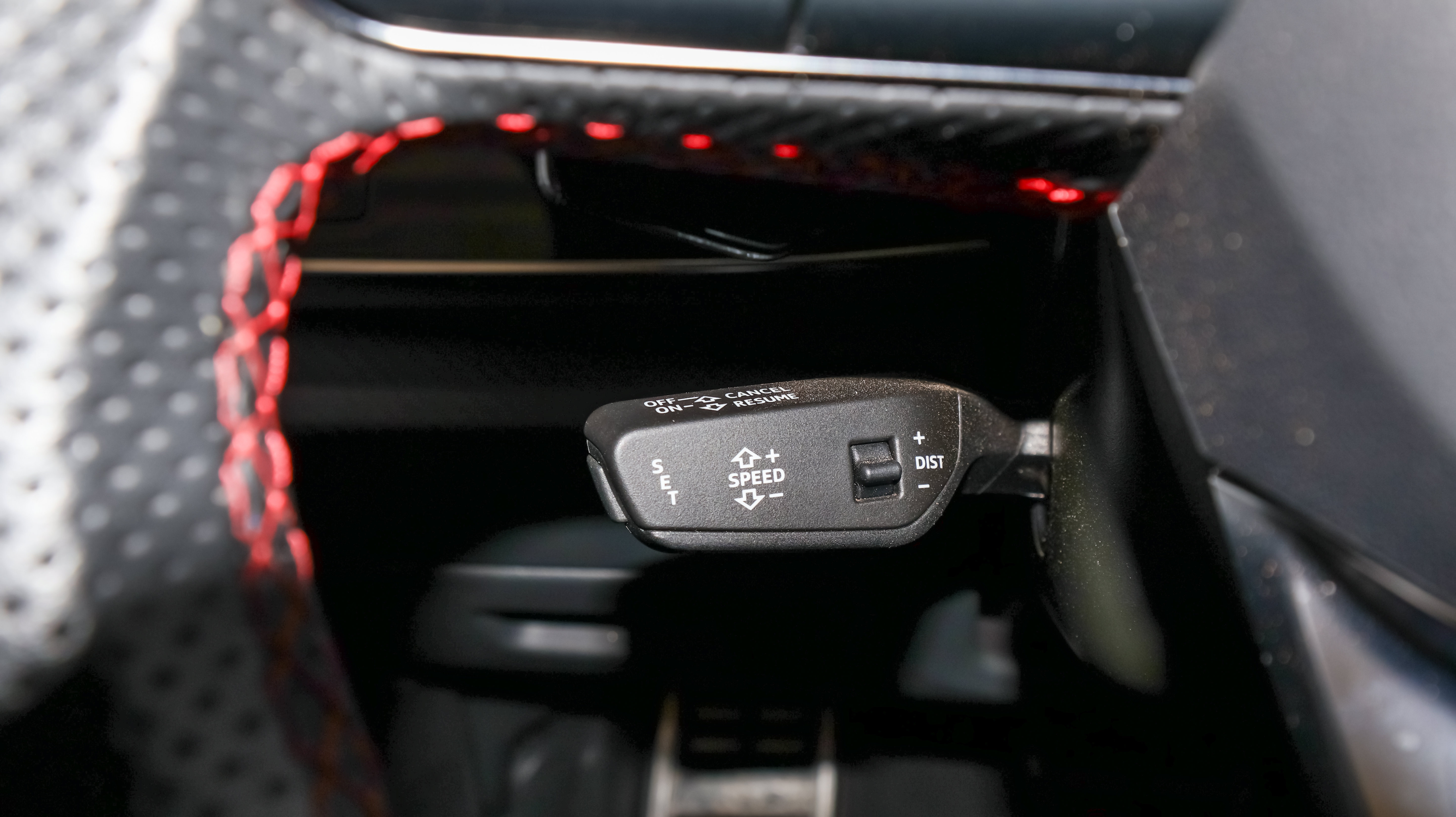 Used 2022 Audi RS Q8 AWD/4WD image 40