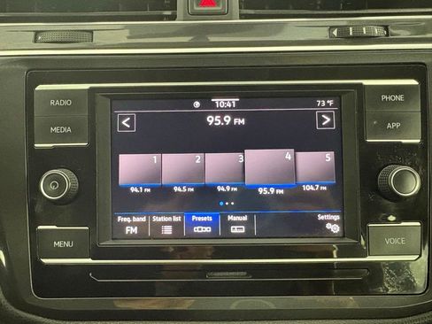 Used 2020 Volkswagen Tiguan S FWD image 24