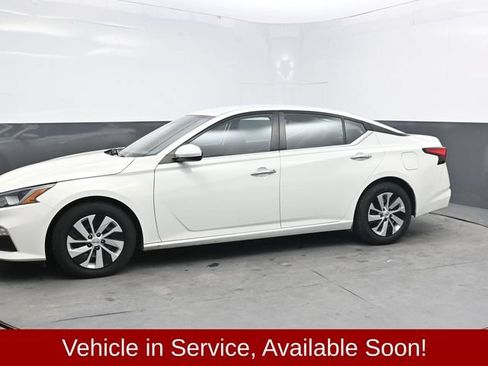 Used 2021 Nissan Altima 2.5 S FWD image 3