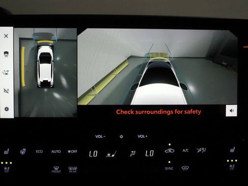 Used 2023 Subaru Solterra Touring AWD/4WD image 34