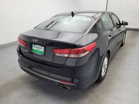 Used 2016 Kia Optima LX image 9