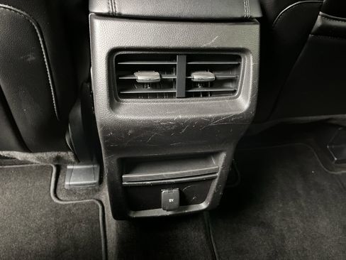 Used 2018 Ford Edge SEL w/ Equipment Group 201A image 12