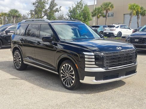 Certified 2026 Hyundai Palisade Calligraphy image 2