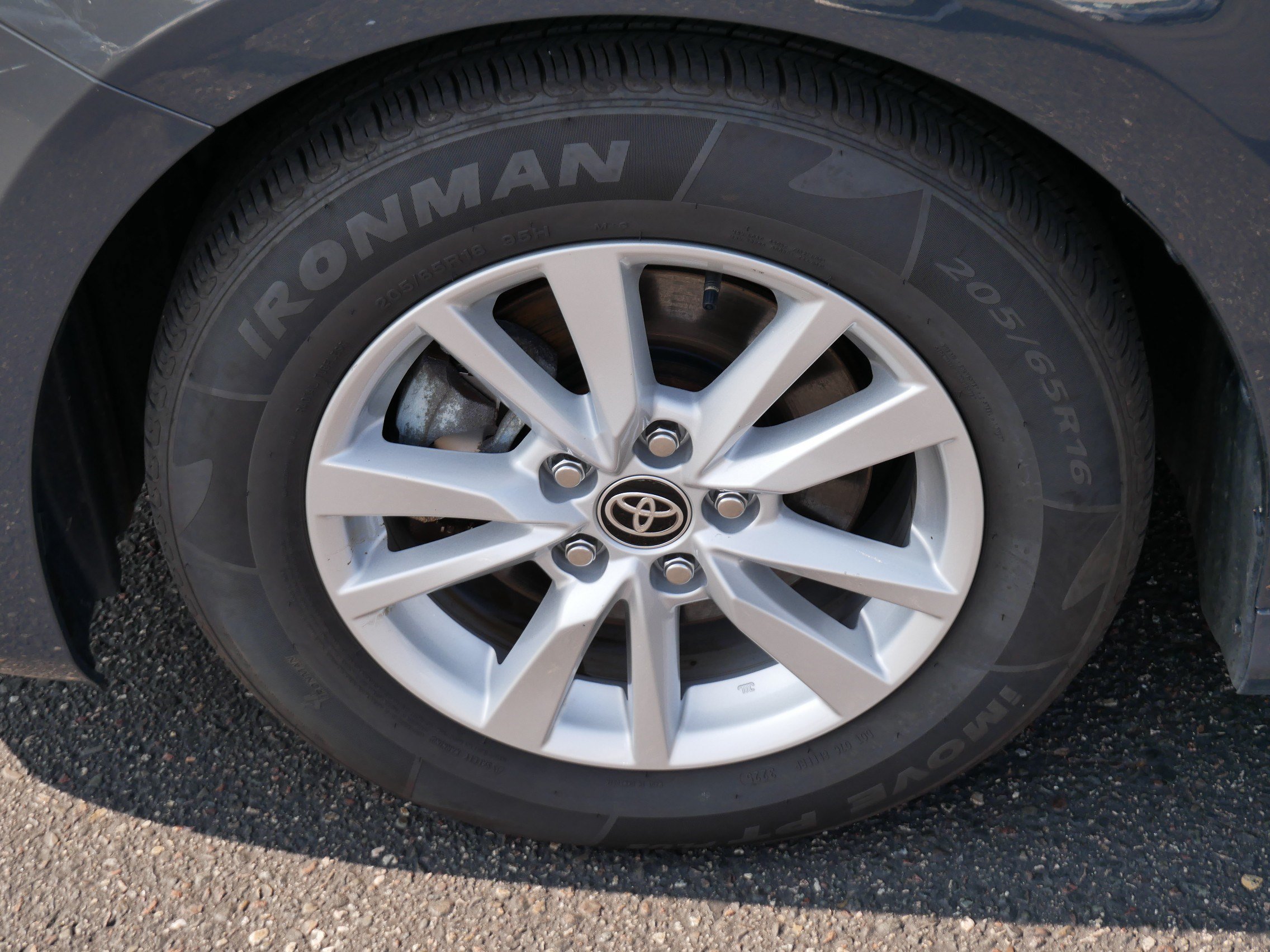 Certified 2025 Toyota Camry LE FWD image 15