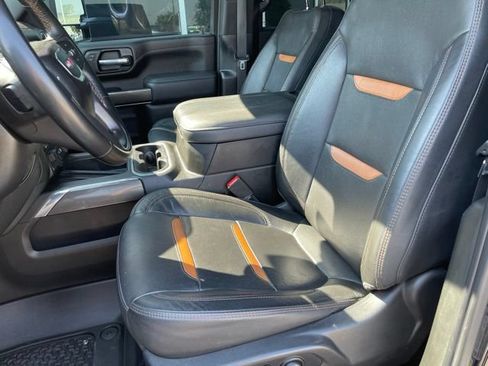 Used 2023 GMC Sierra 2500 AT4 w/ AT4 Premium Plus Package AWD/4WD image 13