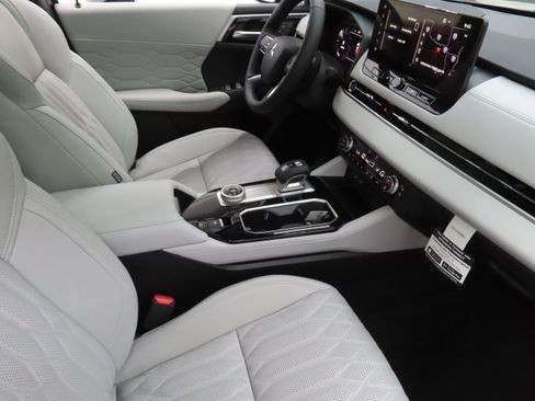 New 2026 Mitsubishi Outlander SEL image 24