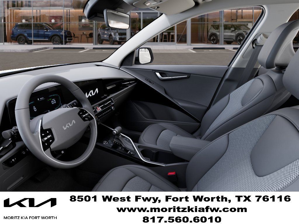 New 2026 Kia Niro EX FWD image 17