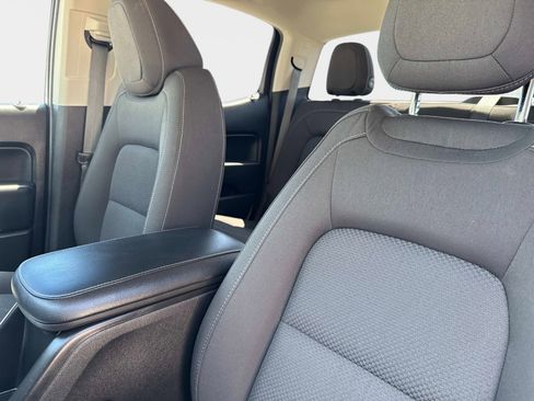 Used 2018 Chevrolet Colorado LT RWD image 20