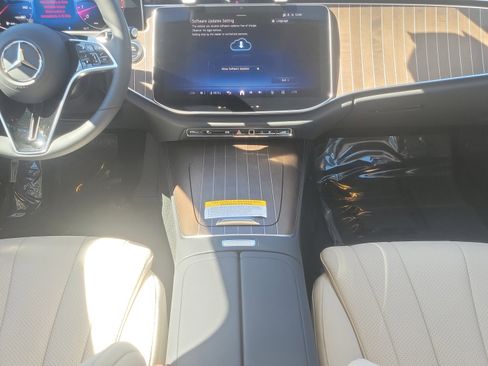 Used 2026 Mercedes-Benz E 350 Sedan image 13