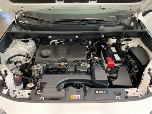 Used 2025 Toyota RAV4 XLE image 22