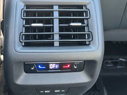 New 2026 Volkswagen Tiguan SEL R-Line AWD/4WD image 24