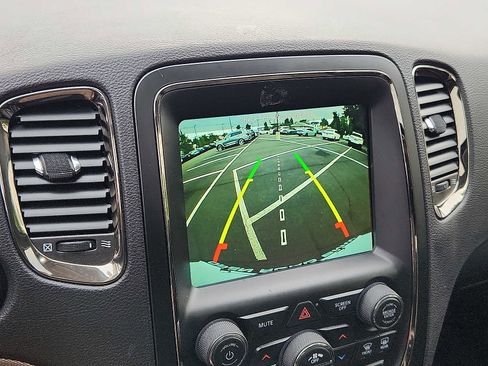 Used 2018 Dodge Durango GT AWD/4WD image 17
