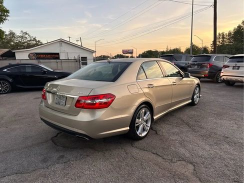 Used 2012 Mercedes-Benz E 350 4MATIC Sedan image 5