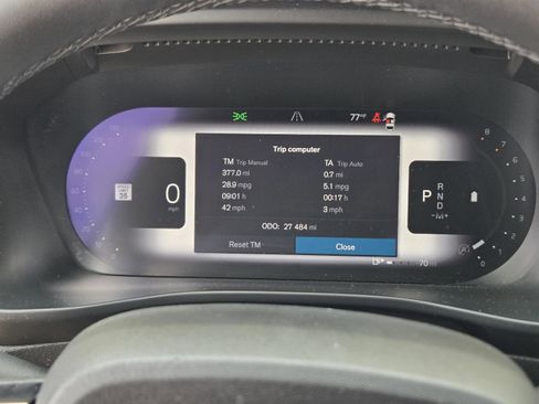 Certified 2023 Volvo XC40 B5 Plus w/ Climate Package AWD/4WD image 13