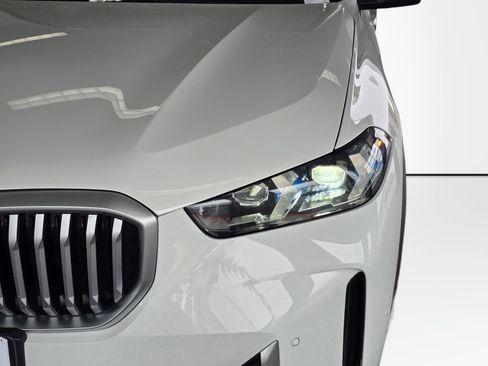 Used 2026 BMW X5 xDrive40i AWD/4WD image 10