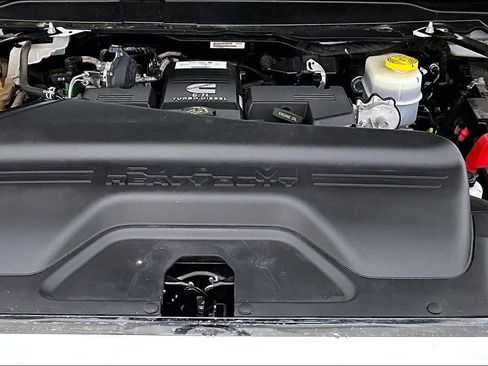 Used 2024 RAM 2500 Big Horn AWD/4WD image 31