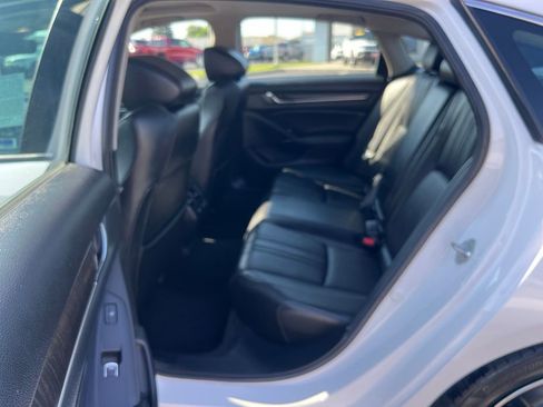 Used 2022 Honda Accord Touring image 26
