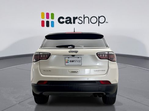 Used 2018 Jeep Compass Limited w/ Navigation Group AWD/4WD image 4