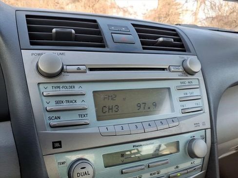 Used 2008 Toyota Camry Hybrid image 18