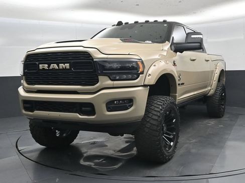 Used 2024 RAM 2500 Limited AWD/4WD image 37