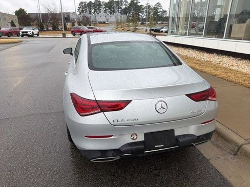 Used 2023 Mercedes-Benz CLA 250 4MATIC w/ Premium Package image 13