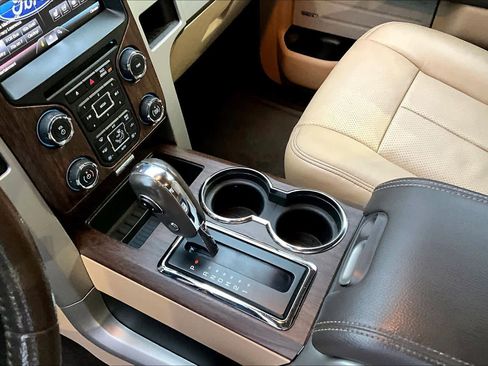 Used 2014 Ford F150 Lariat w/ Equipment Group 502A Luxury image 16