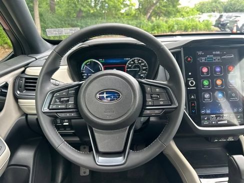 Certified 2025 Subaru Forester Limited AWD/4WD image 17