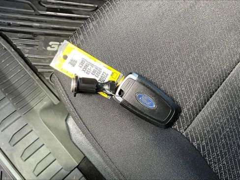 Used 2023 Ford F150 XLT w/ Equipment Group 302A High image 36