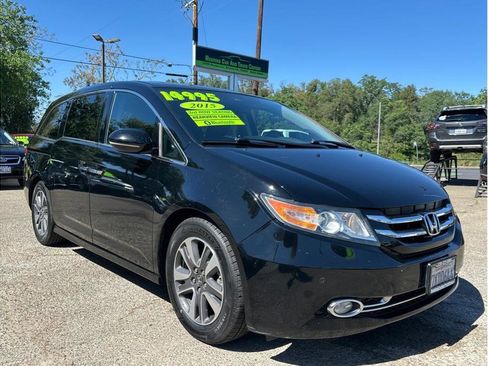Used 2015 Honda Odyssey Touring Elite image 1