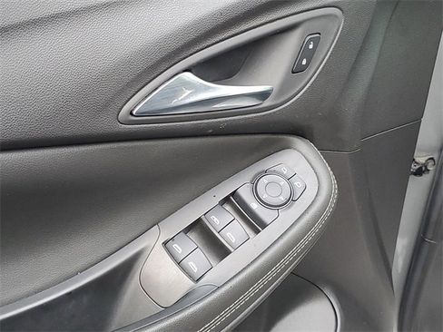 Used 2023 Buick Encore GX Preferred w/ Cold Weather Comfort Package image 25