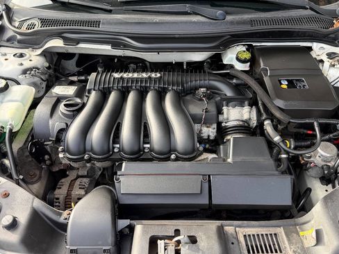 Used 2010 Volvo S40 2.4i image 18