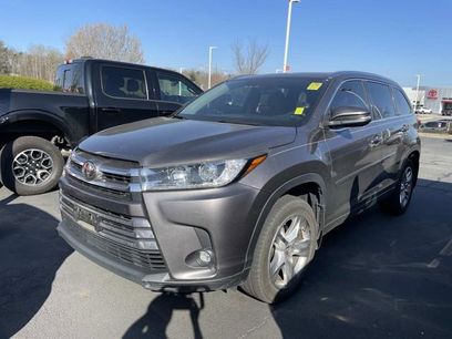 Used 2019 Toyota Highlander Limited