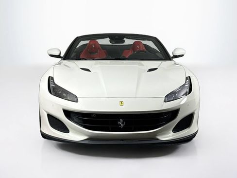 Certified 2020 Ferrari Portofino RWD image 2