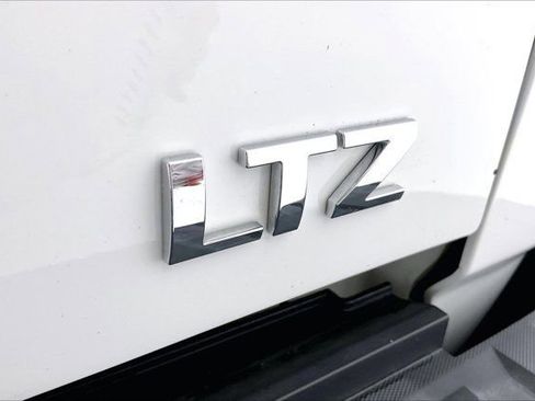 Used 2015 Chevrolet Silverado 1500 LTZ image 6