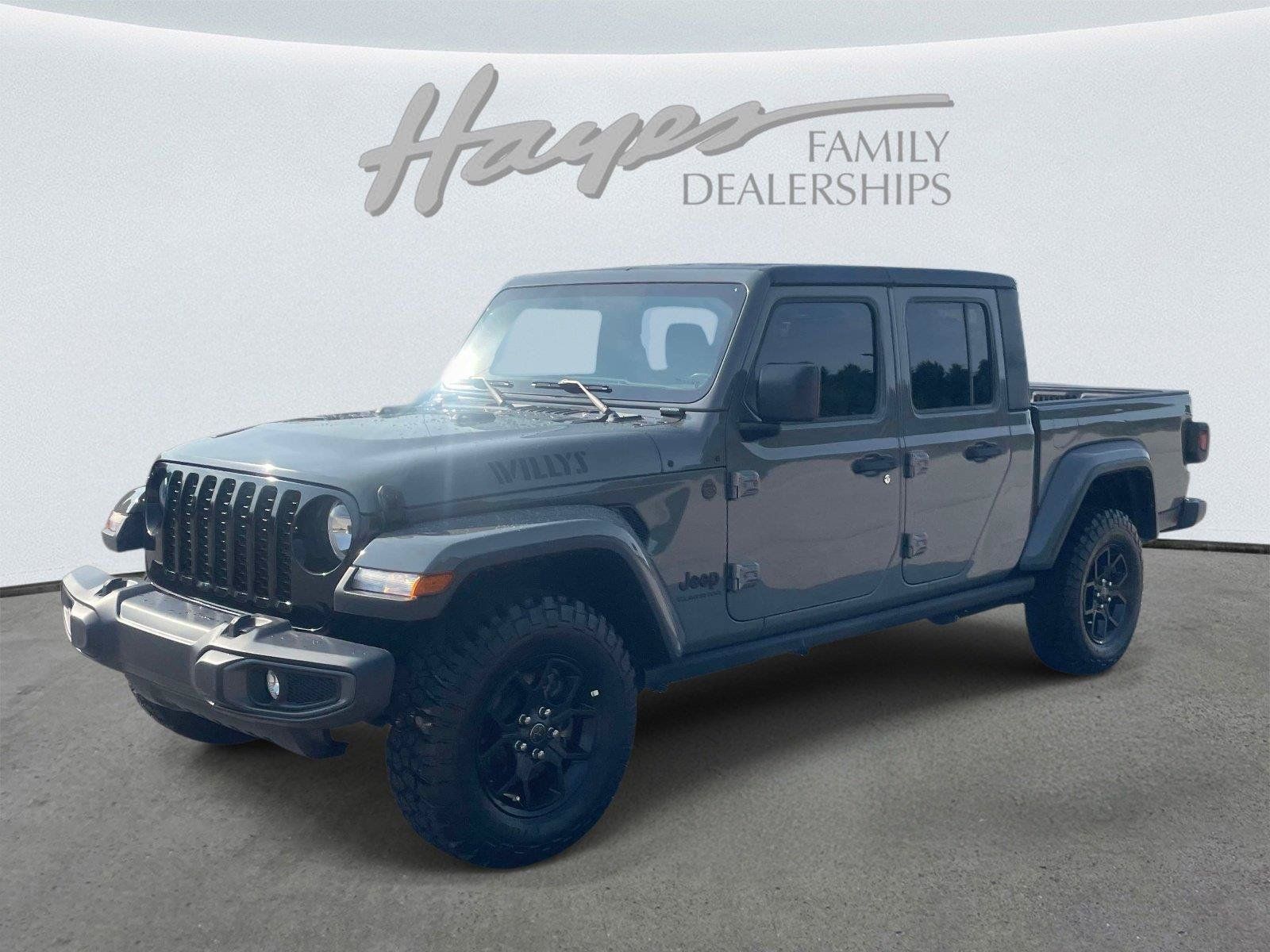 Used 2022 Jeep Gladiator Sport AWD/4WD image 9