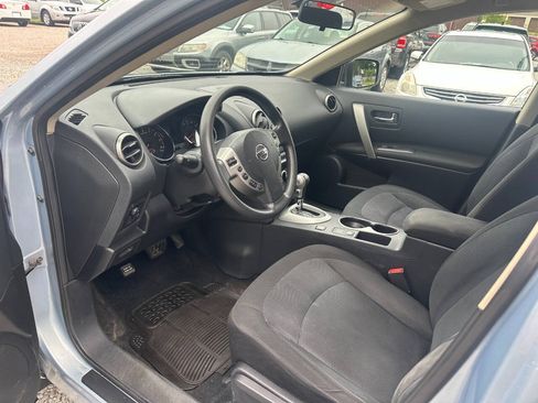 Used 2014 Nissan Rogue S w/ Convenience Package AWD/4WD image 10