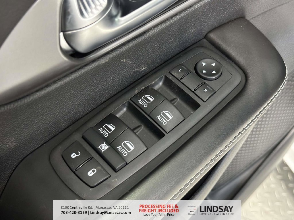 New 2026 Chrysler Pacifica Select w/ S Appearance Package FWD image 31